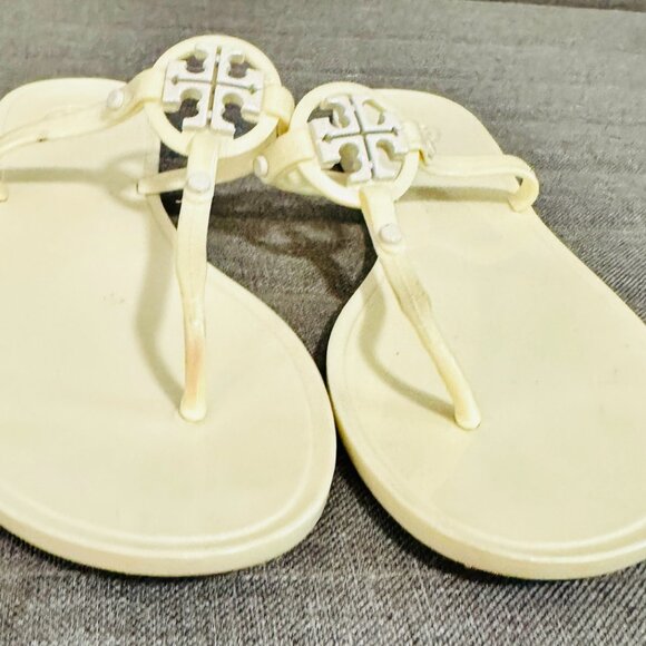 Tory Burch Women's WHITE Mini Miller Jellie Toe Post Sandals flip flops 9 - Picture 3 of 3